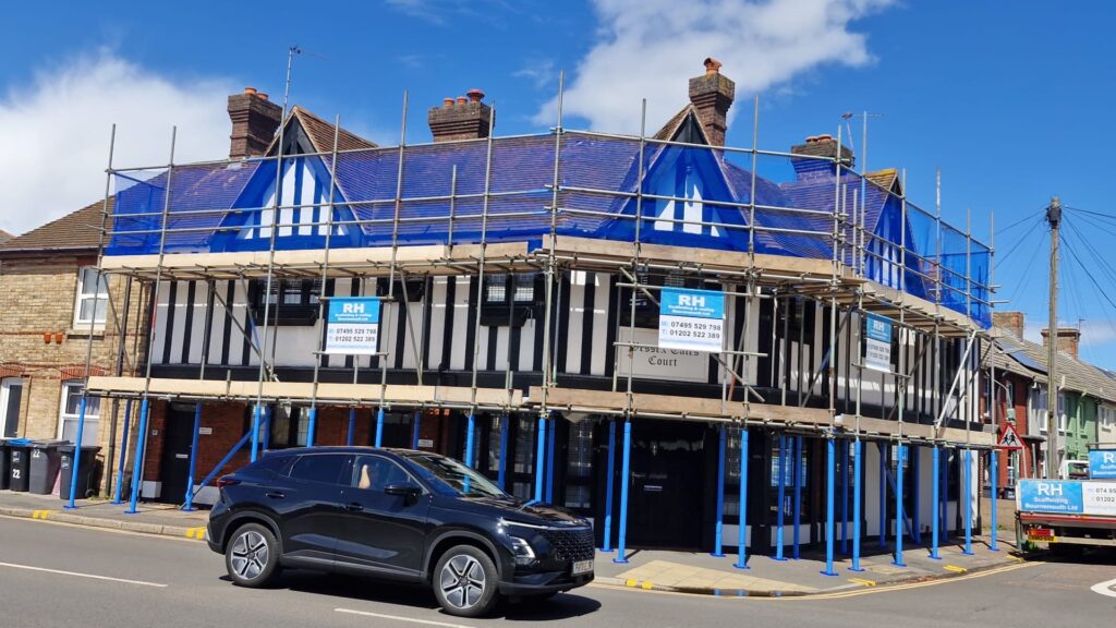 Specialist scaffolding for asbestos removal in Bournemouth